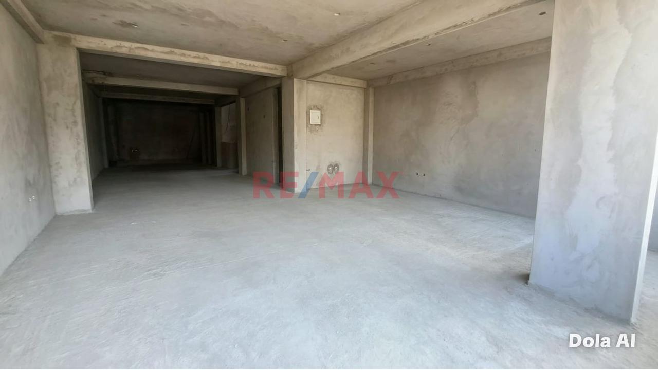 Alquiler Local Comercial Del 2Do.Piso Hasta El 6To.Piso/Azotea Con Mini Dpto - 1