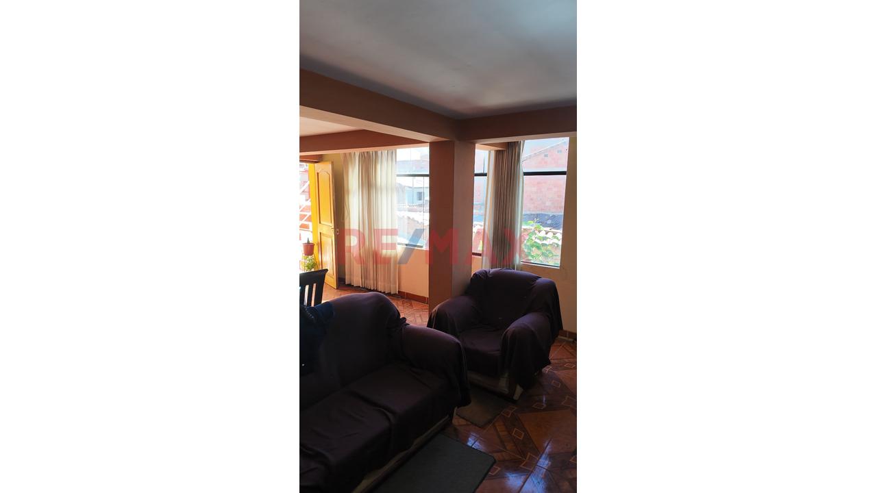 Venta De Casa En San Sebastian Excelente Ubicacion - 5