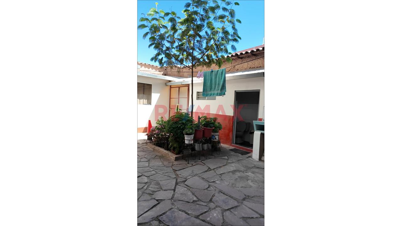 Venta De Casa En San Sebastian Excelente Ubicacion - 9