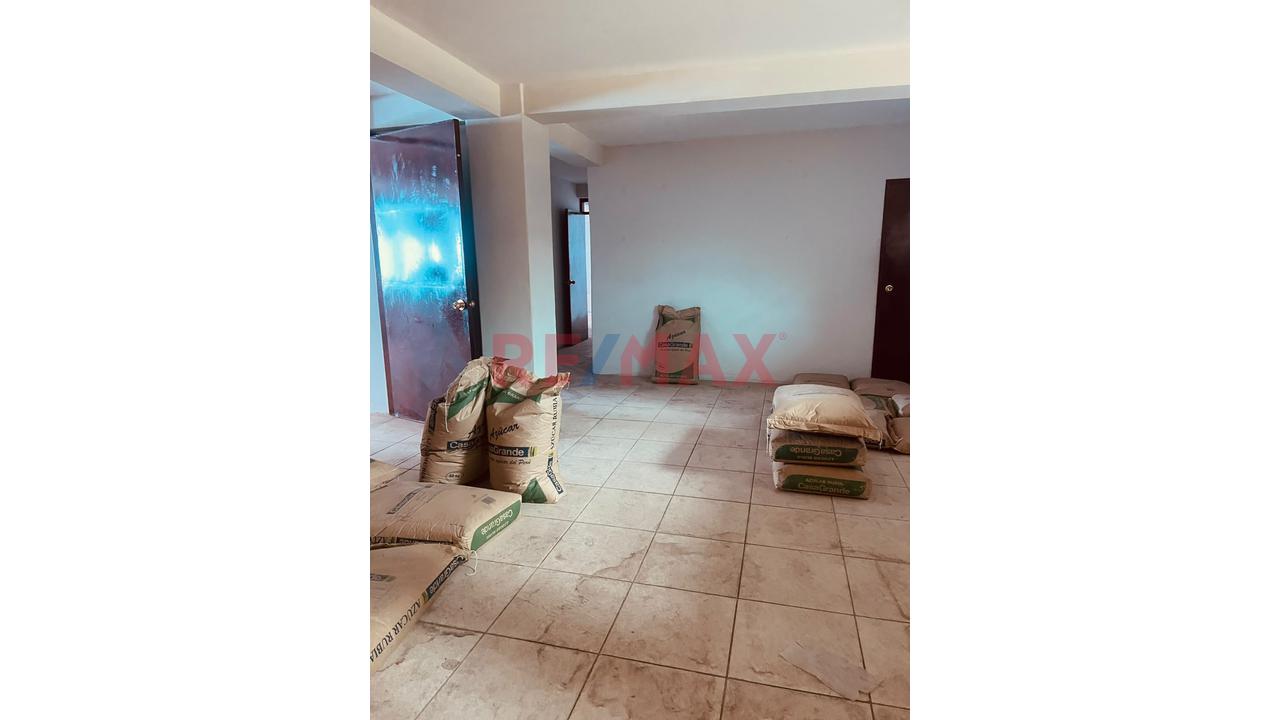 Alquiler – Exclusivo Local De 800 M² En Av. Las Américas - 2
