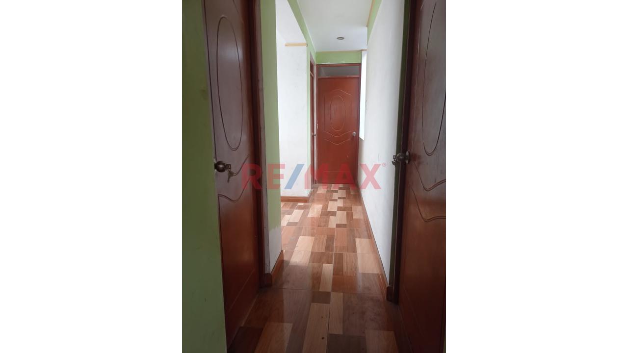 Se Alquila Departamento 2Do Piso-3 Habitaciones En Comas