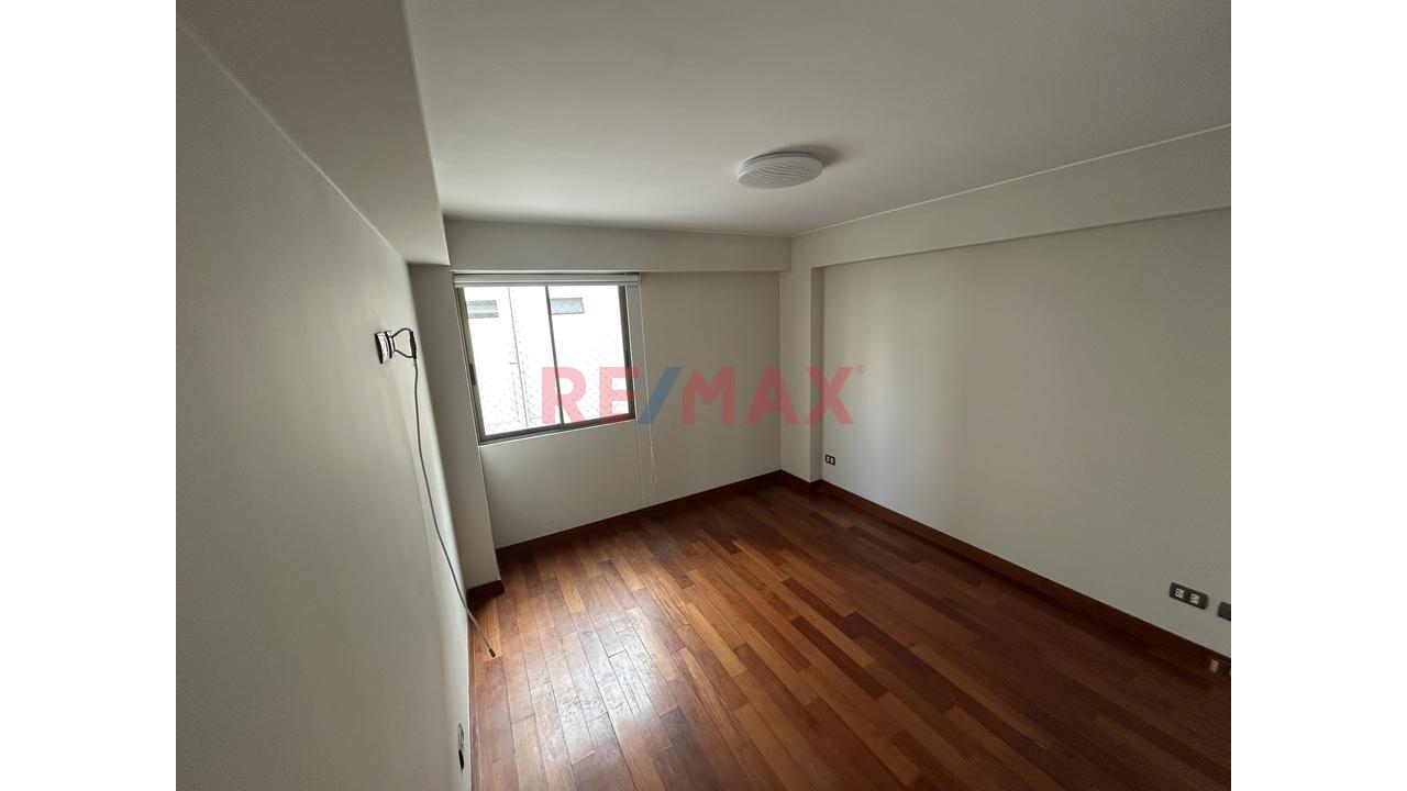 Se Vende Duplex San Isidro - 10