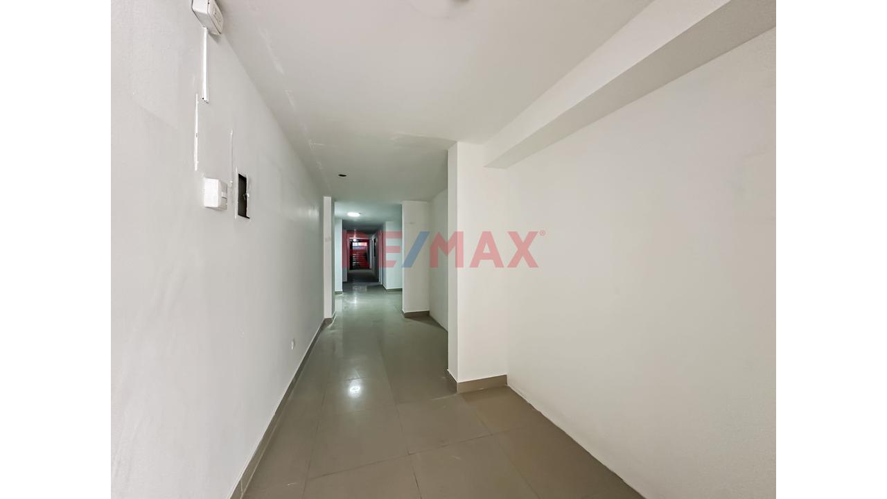 ¡Alquilo Amplio Local Comercial  2Do Piso En Los Olivos!  Ideal Para Academias, Gym, Institutos O Centros Médicos 🏫🏥 - 9