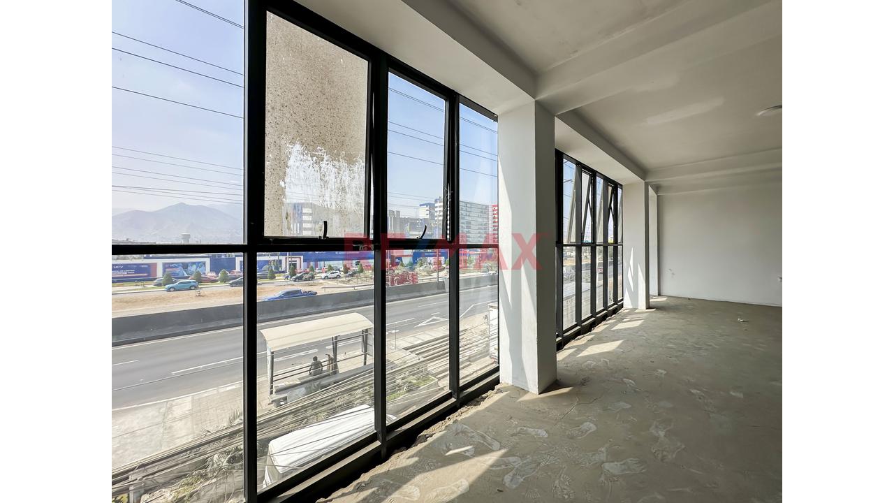 ¡Alquilo Amplio Local Comercial  2Do Piso En Los Olivos!  Ideal Para Academias, Gym, Institutos O Centros Médicos 🏫🏥 - 11