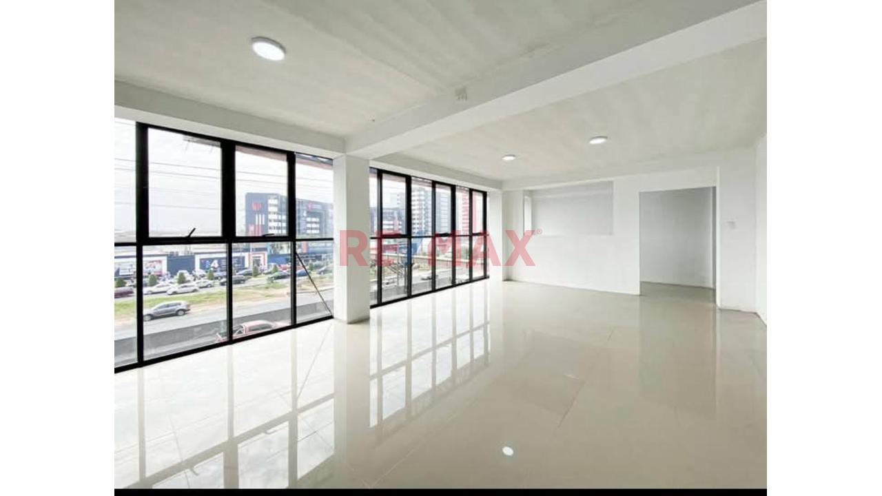 Alquilo Amplio Local Comercial En 4To Piso En Los Olivos!   🏫🏥 - 2