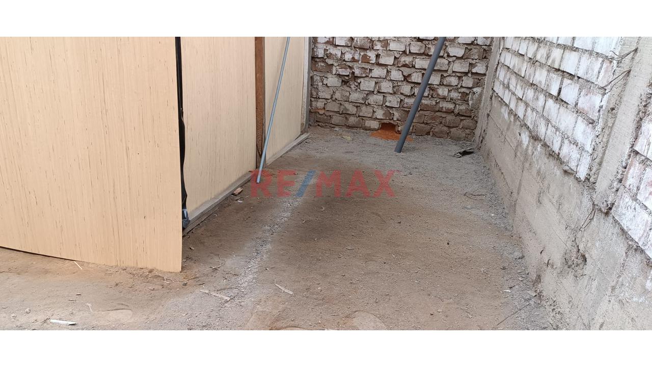 Venta De Casa En San Juan De Lurigancho Cerca A La Estacion San Carlos — foto 8