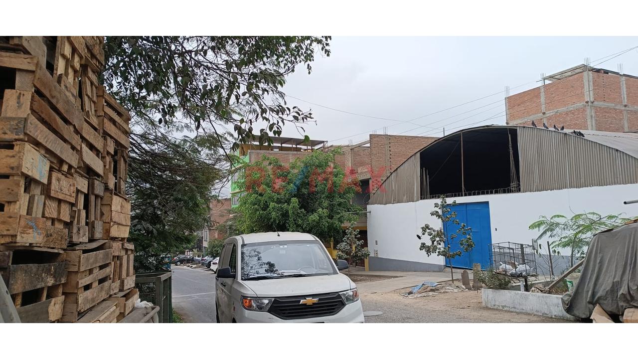 Venta De Casa En San Juan De Lurigancho Cerca A La Estacion San Carlos — foto 7