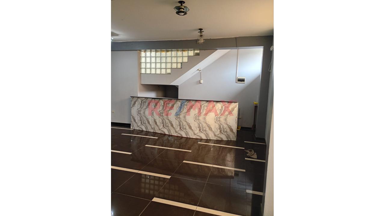 Alquiler Local Comercial 150 M²  San Juan De Lurigancho — foto 8
