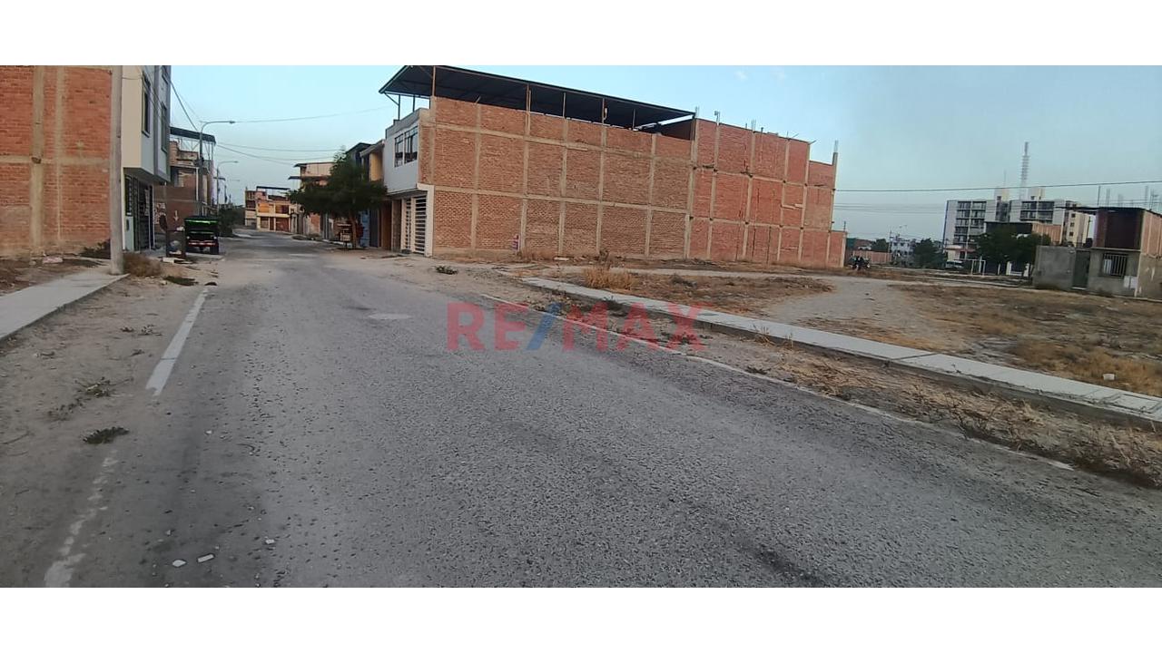 Venta Terreno En 4Ta Etapa De Urb, Las Casuarinas — foto 6