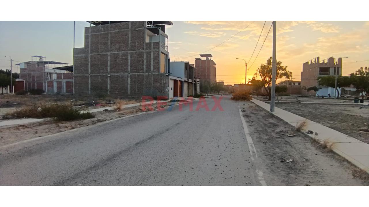 Venta Terreno En 4Ta Etapa De Urb, Las Casuarinas — foto 2