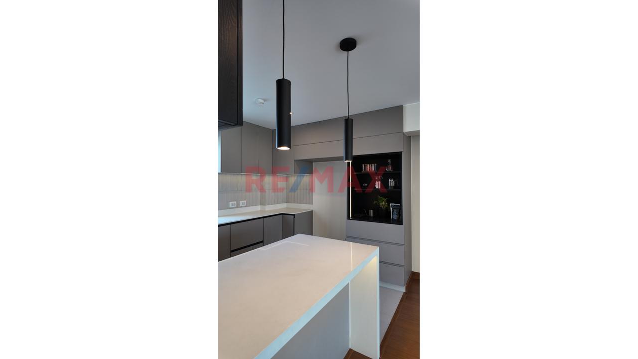 Dúplex En Venta En Surco Frente A Parque: 5 Dormitorios, Terraza Y Acabados Personalizables — foto 6