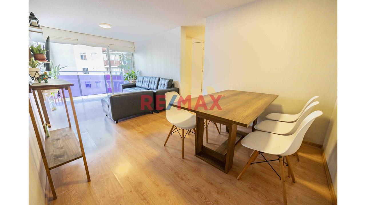 En Venta Moderno Y Acogedor Departamento En Piso 7 En Condominio Nuevavista En Bellavista