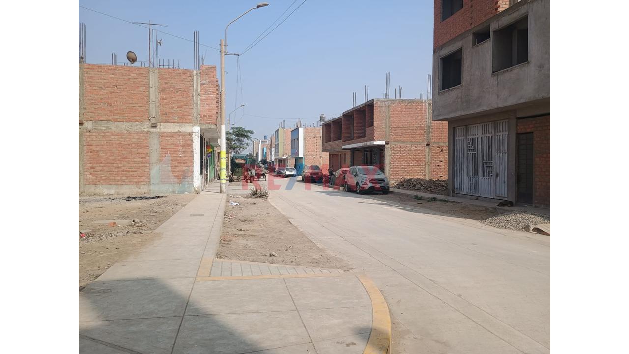 Venta De Terreno En Esquina En Urb. Santa Maria Etapa 8, Carabayllo — foto 6