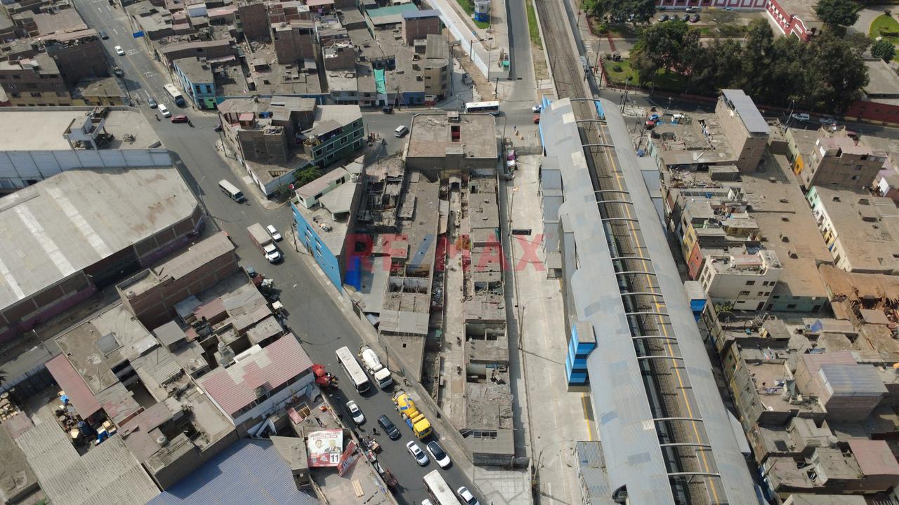 Terreno De 1,778 M² Junto A La Estación Grau Del Metro De Lima. — foto 11