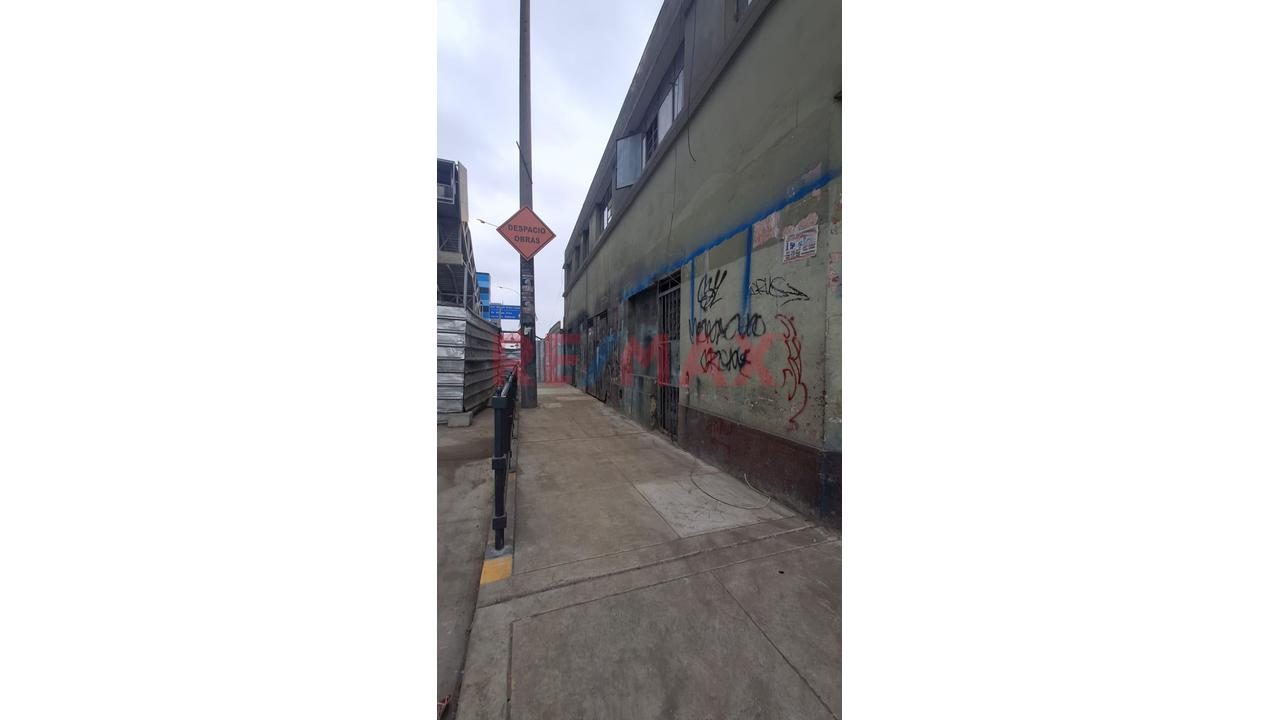 Terreno De 1,778 M² Junto A La Estación Grau Del Metro De Lima. — foto 7