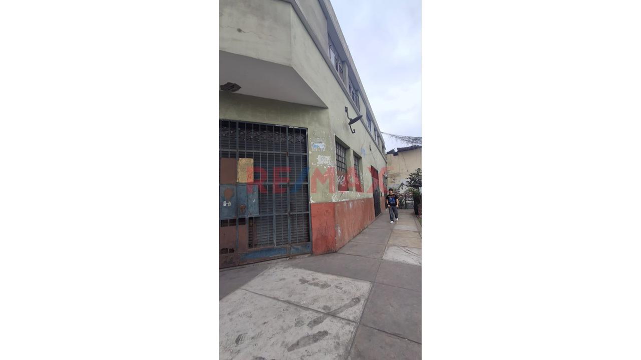 Terreno De 1,778 M² Junto A La Estación Grau Del Metro De Lima. — foto 4