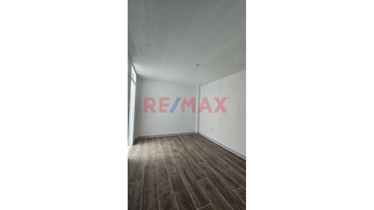 Se Vende Departamento De Estreno En Av. Juan Pablo Ii - 2