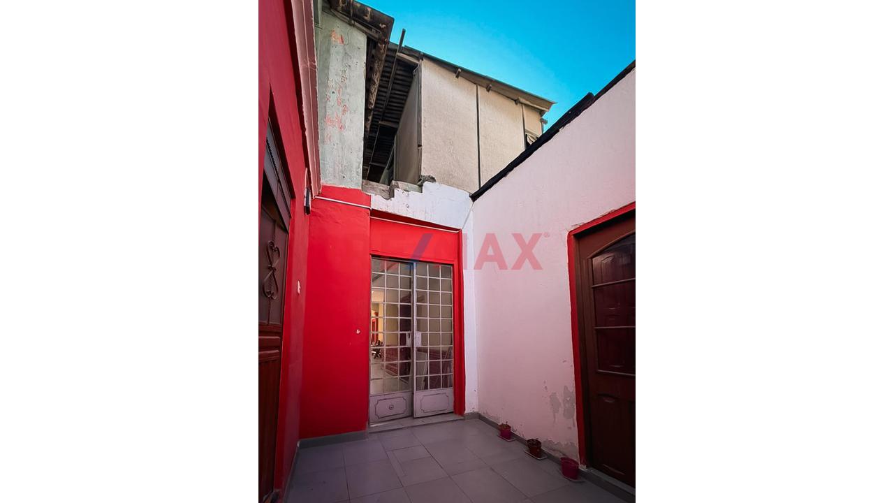 Casona En Venta Calle Melgar — foto 8