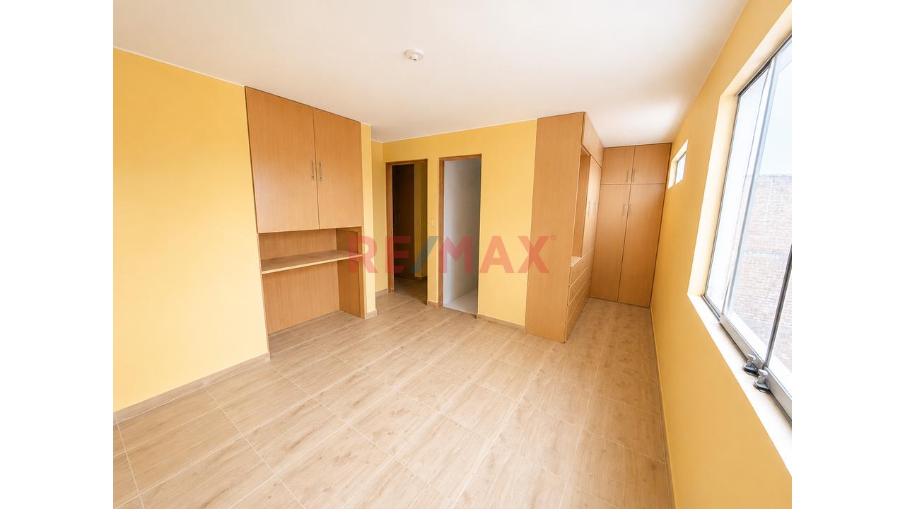 ¡Gran Oportunidad! Departamento Duplex En Urb Alpamayo - Limite Con La Molina - 12