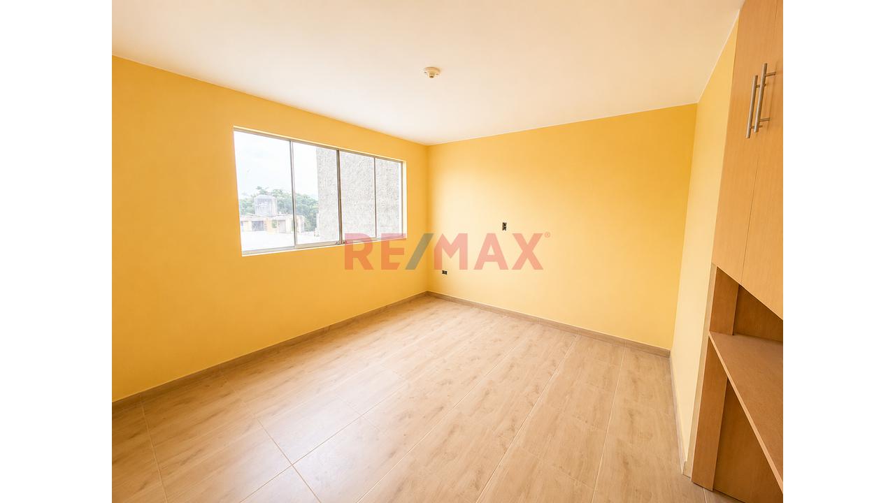 ¡Gran Oportunidad! Departamento Duplex En Urb Alpamayo - Limite Con La Molina - 10