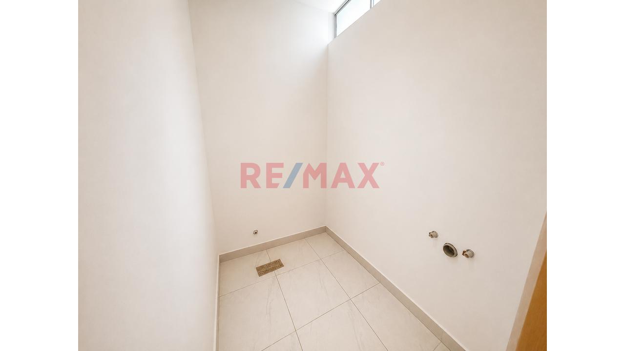 ¡Gran Oportunidad! Departamento Duplex En Urb Alpamayo - Limite Con La Molina - 19