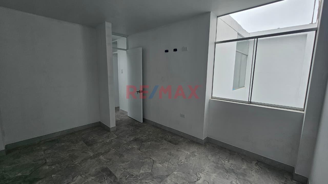 Se Vende Departamento De Estreno En Urb. Los Rosales De San Luis - 7