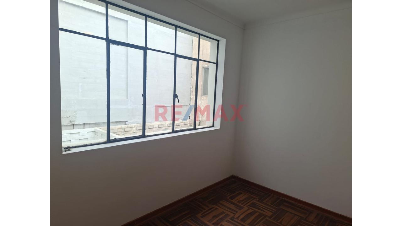 Se Alquila Casa Totalmente Remodelada En Pueblo Libre 4 Dormitorios, 4.5 Baños Y Cochera - 18