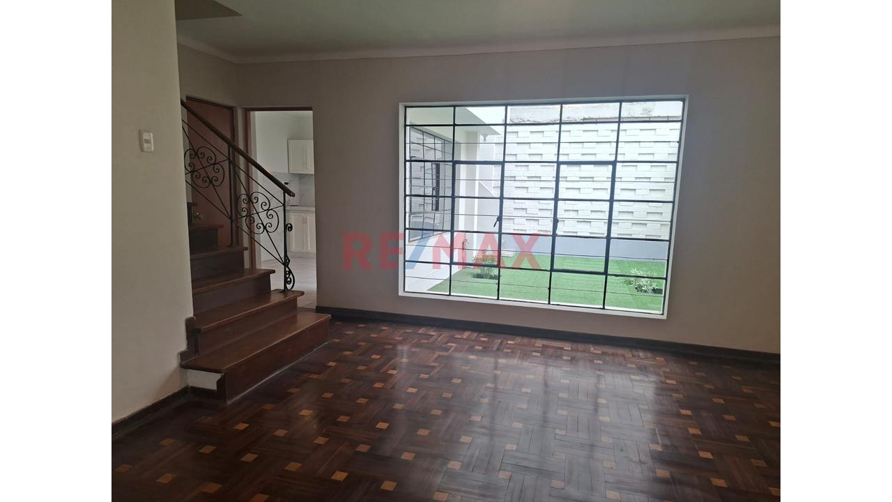 Se Alquila Casa Totalmente Remodelada En Pueblo Libre 4 Dormitorios, 4.5 Baños Y Cochera - 7