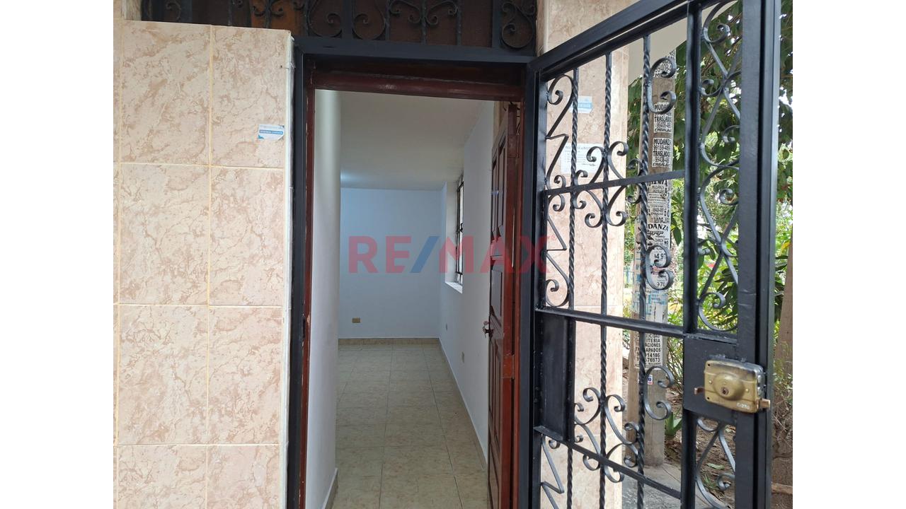 Se Alquila Departamento En Los Olivos 1Er Piso Puerta Calle Frente Parque — foto 6