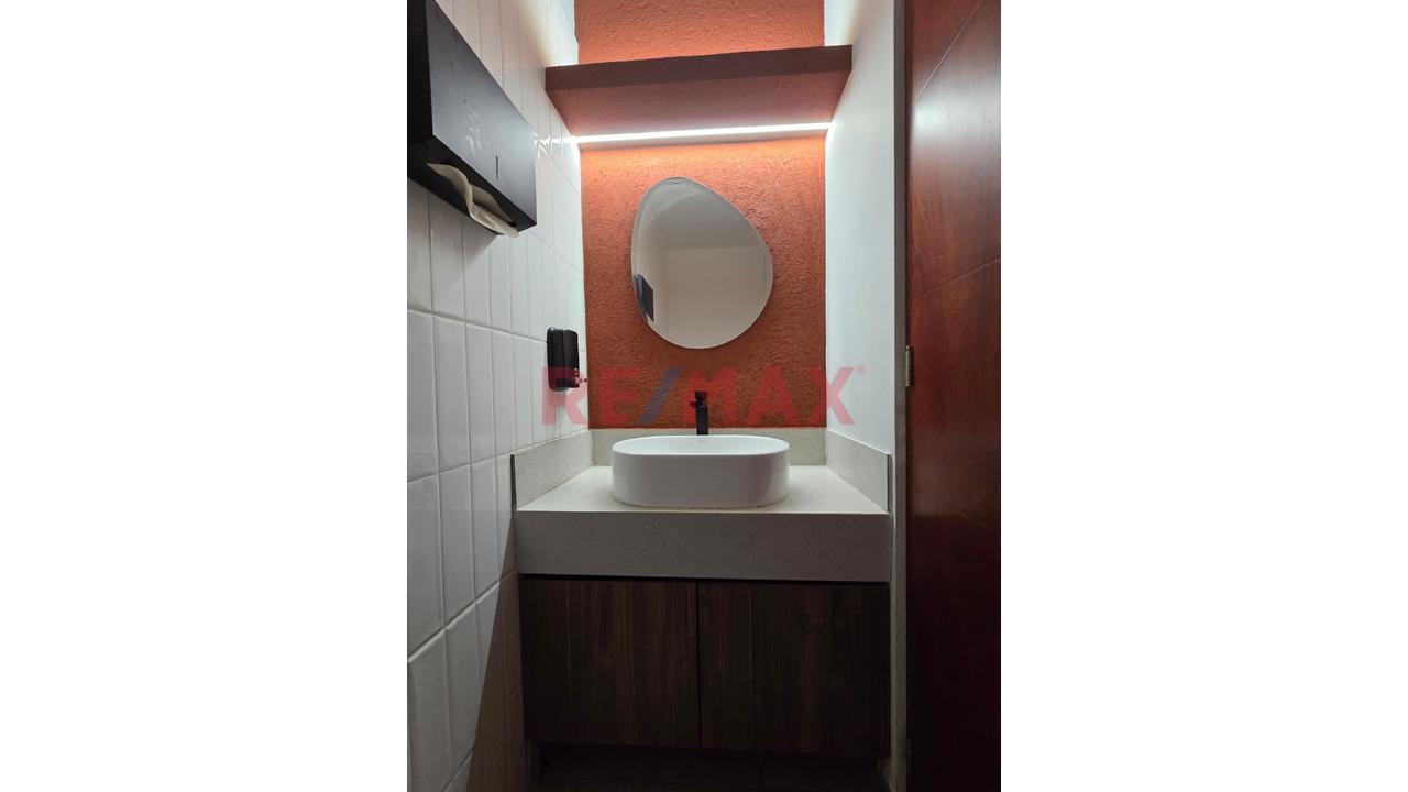 Traspaso + Alquiler De Restaurante Equipado Y Remodelado En Lince-Frente Centro Financiero San Isidro - 8