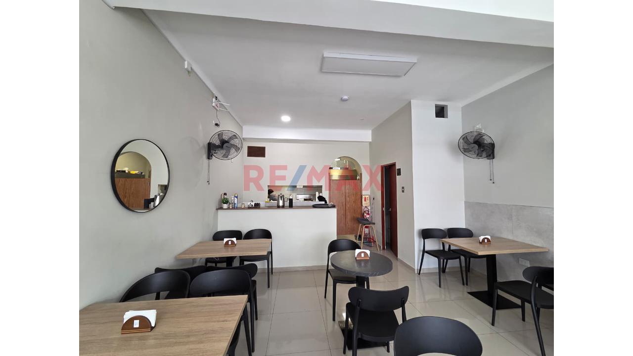 Traspaso + Alquiler De Restaurante Equipado Y Remodelado En Lince-Frente Centro Financiero San Isidro - 3