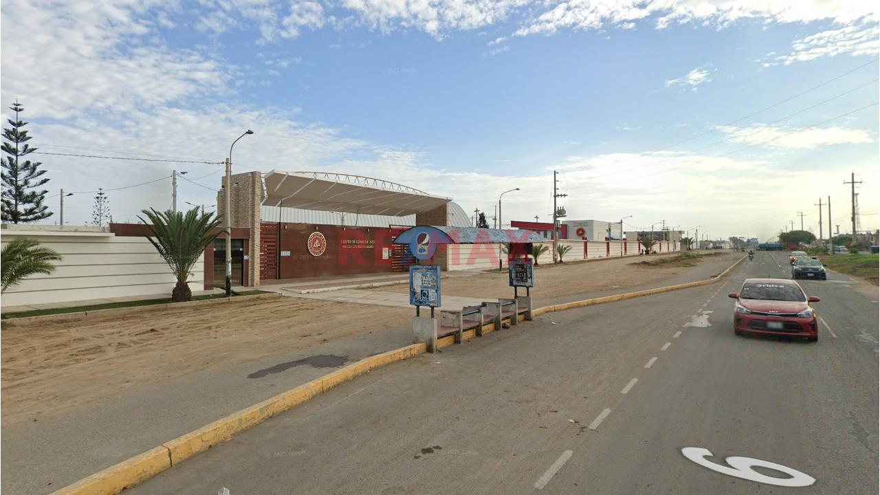 Terreno De 647 M2 En Pimentel Al Costado Del Centro De Esparcimiento Del Colegio De Ingenieros — foto 2