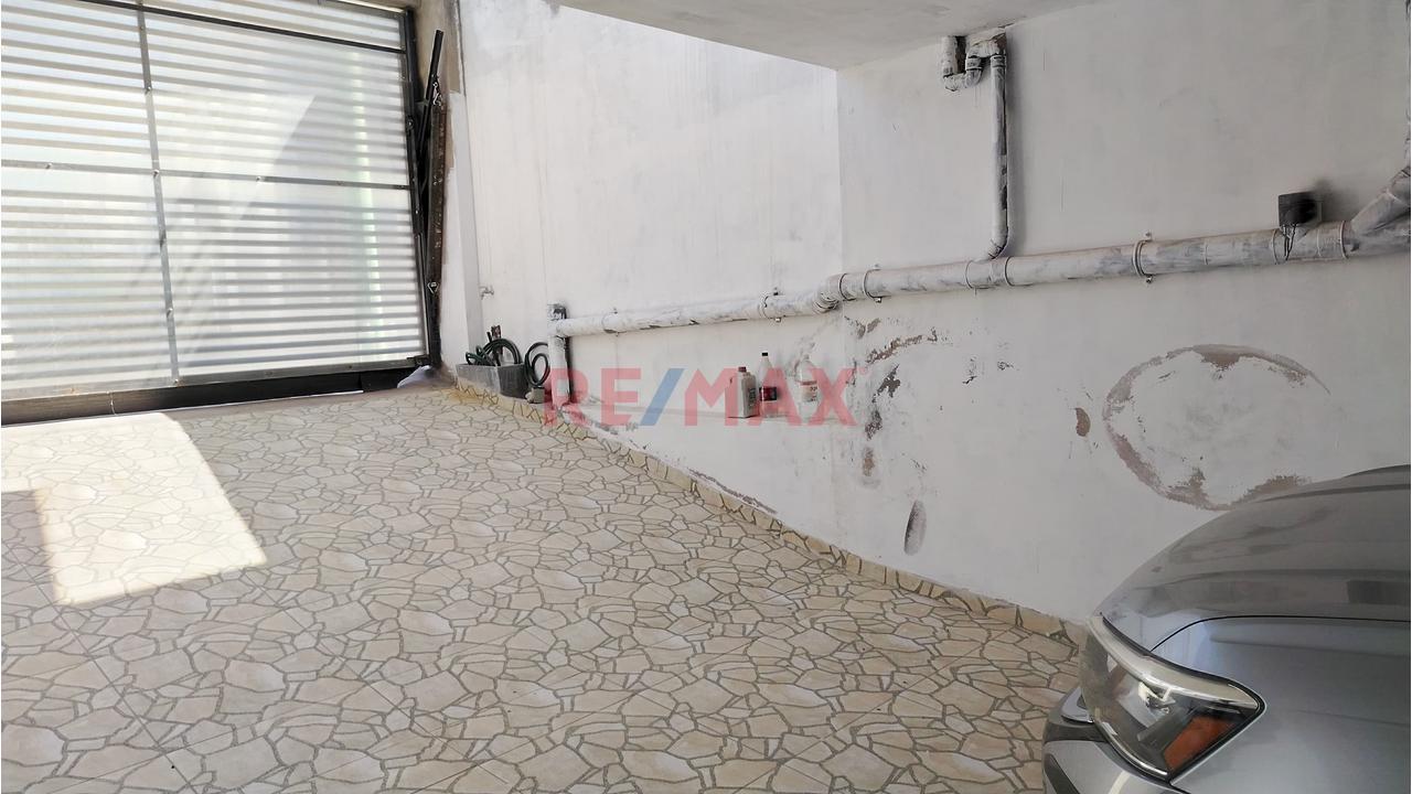 Alquiler De Amplio Departamento Con Cochera En Res. Mirasol De Cayma — foto 9