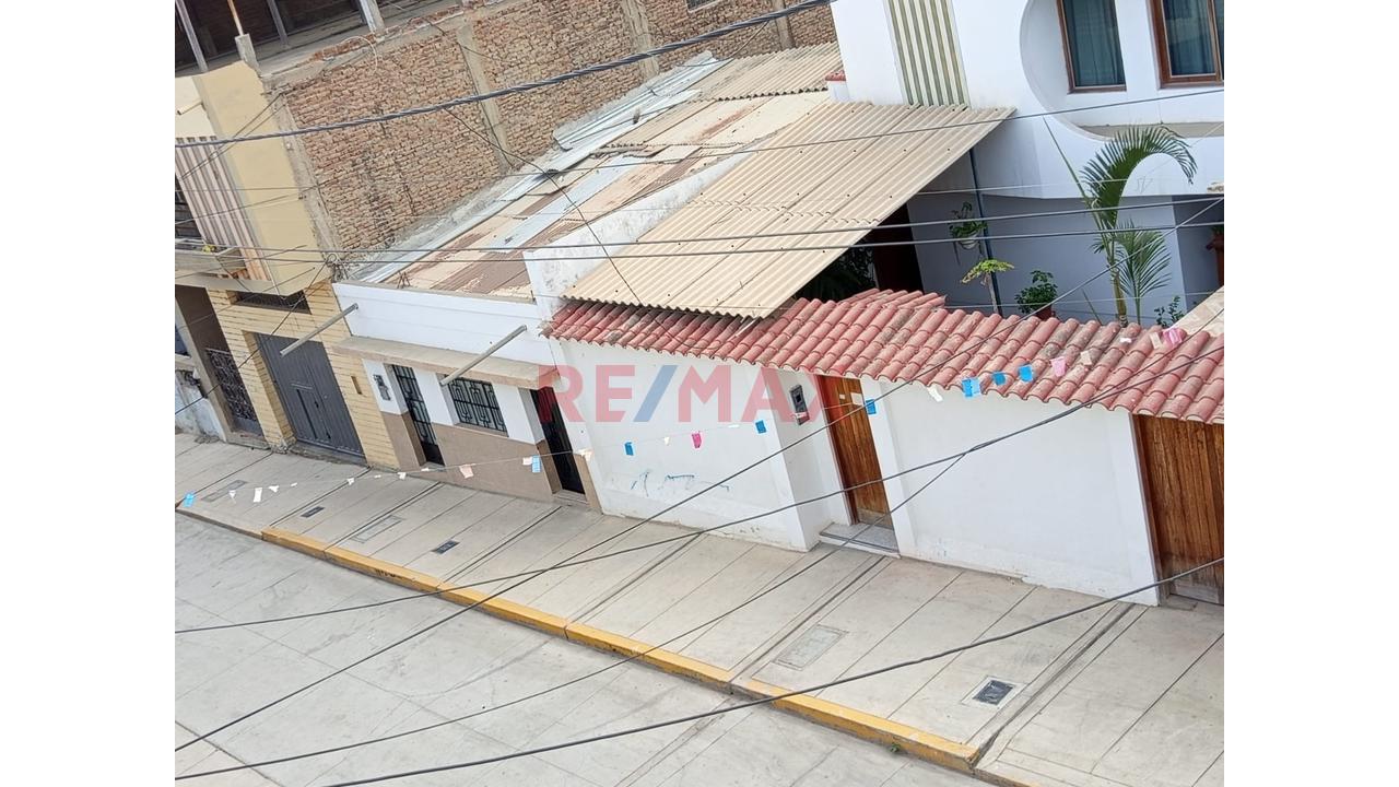 🚀Gran Oportunidad🚀 🏚Vive O Invierte En El Corazón De Sullana📌📍 A Dos Cuadras De La Plaza De Armas A Tan Solo💰 $45960🧨 - 6