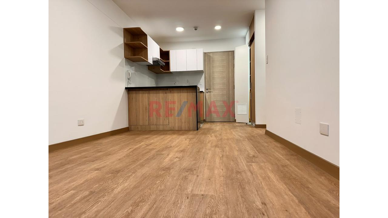 Alquilo De Estreno Minidepartamento-Club House