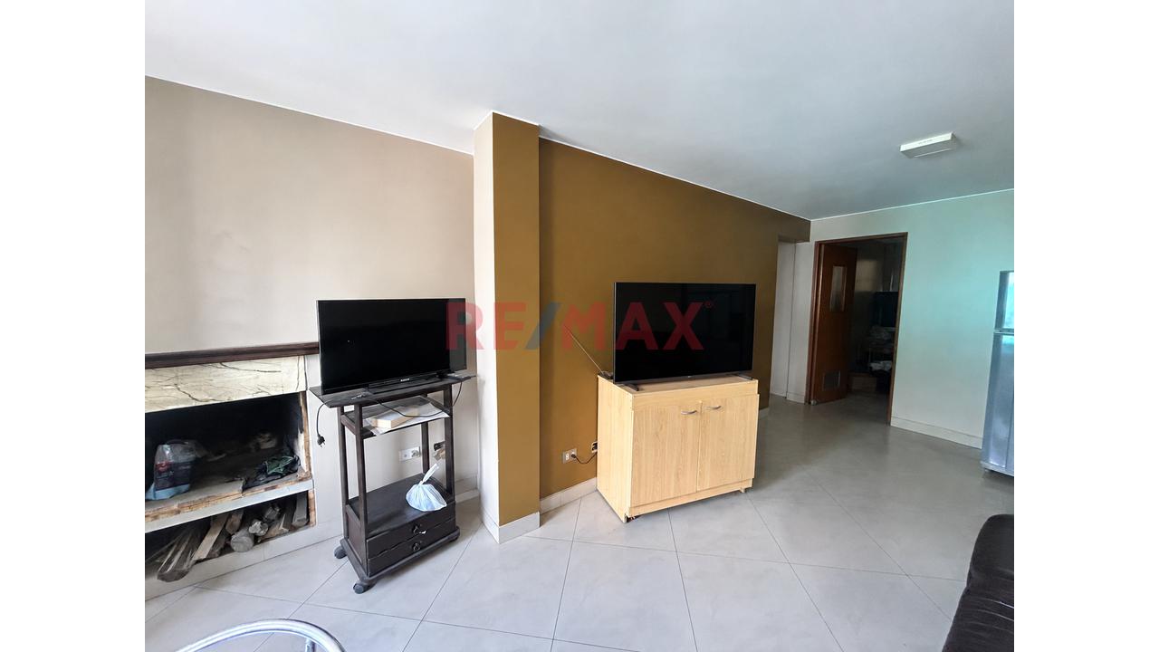 Vendo Amplia Casa De 245.49 M² Comonidad Y Conford En Sjm — foto 3