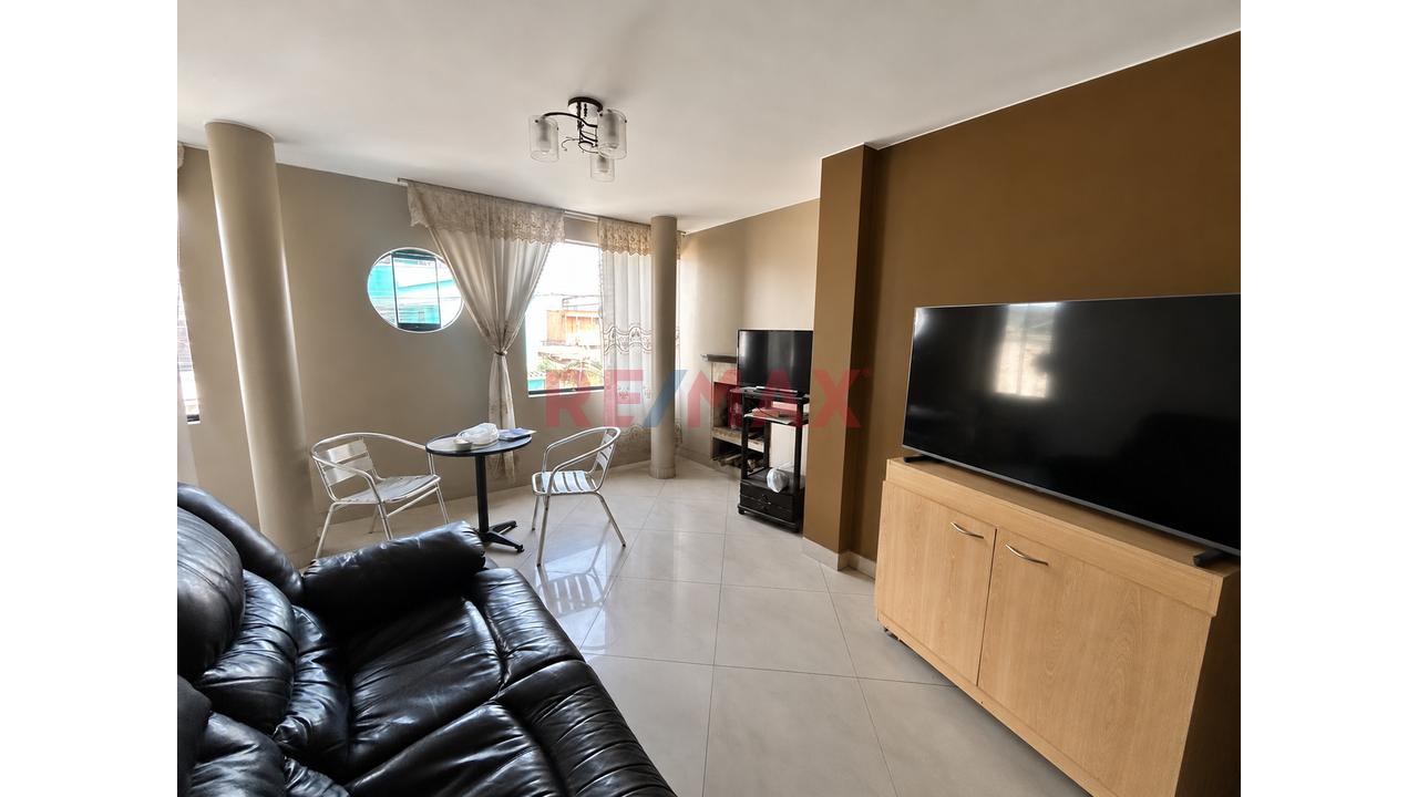 Vendo Amplia Casa De 245.49 M² Comonidad Y Conford En Sjm — foto 2