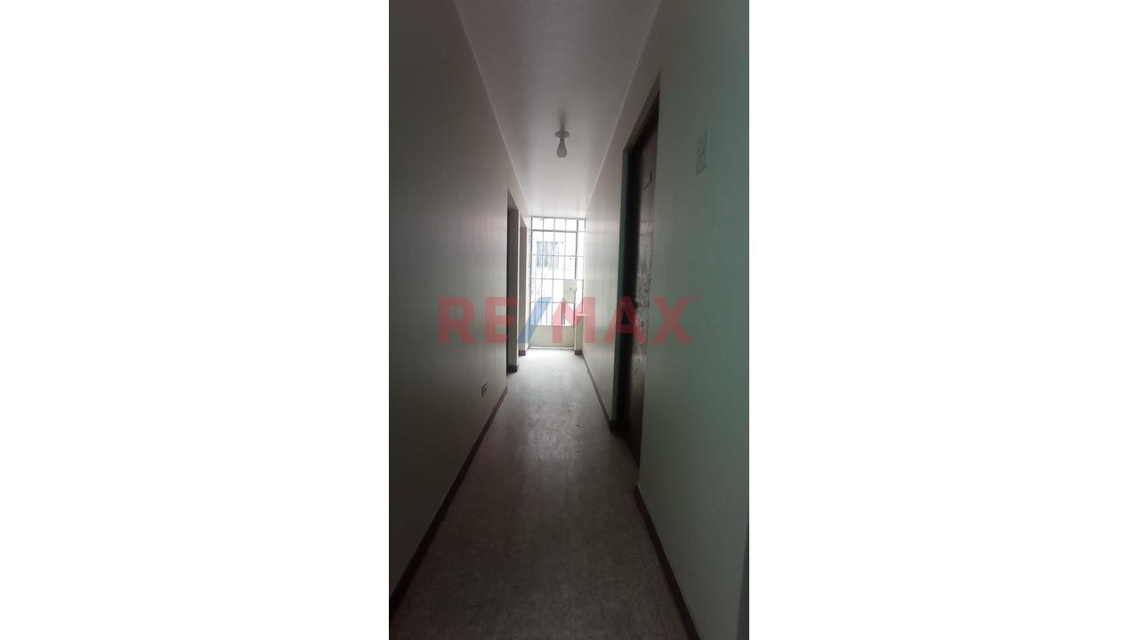 Venta De Hostal Comas - 2
