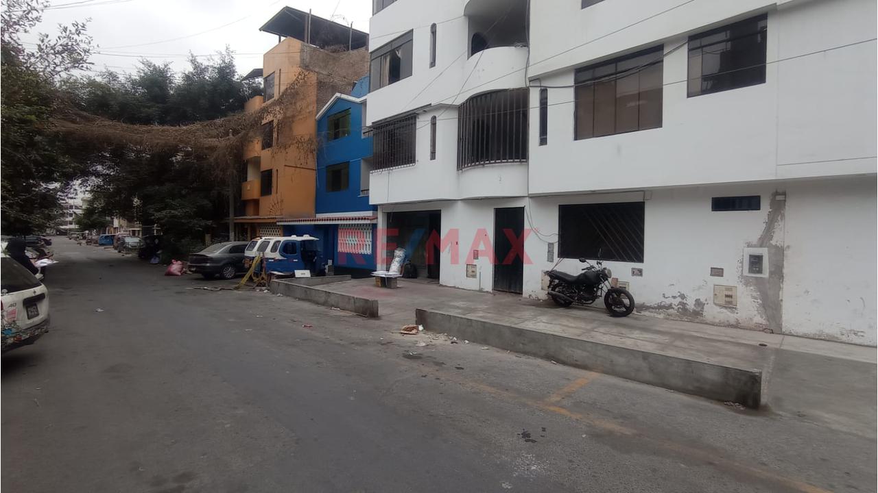 Venta De Hostal Comas - 12