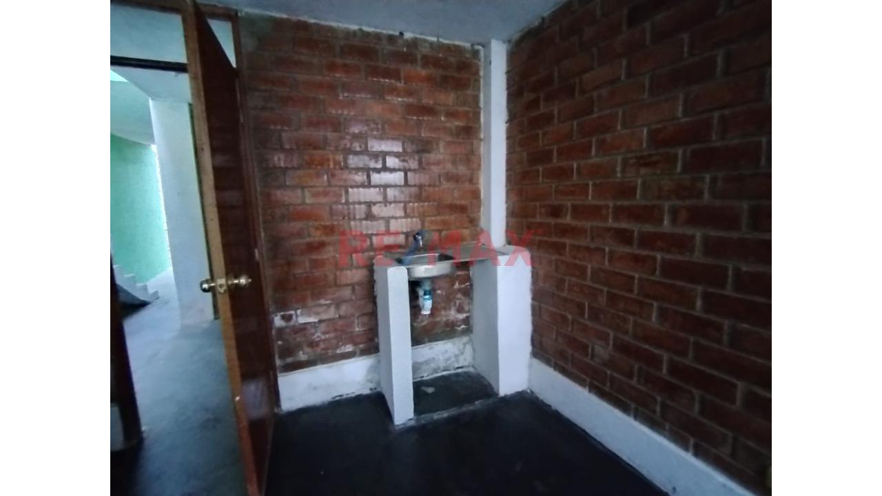 Se Vende Casa Con Amplio Terreno Para Proyección A Futuro. - 9