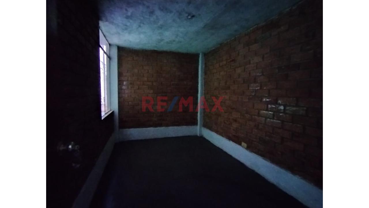 Se Vende Casa Con Amplio Terreno Para Proyección A Futuro. - 5