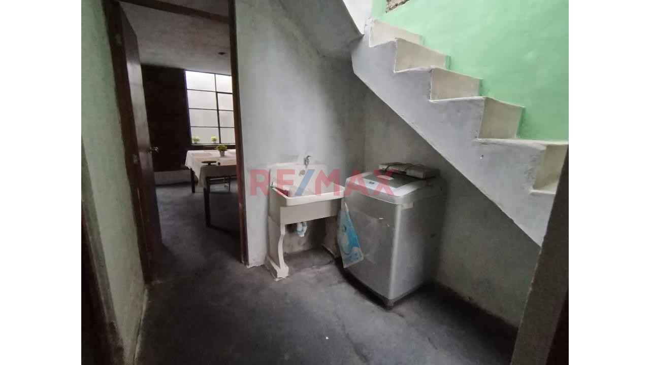 Se Vende Casa Con Amplio Terreno Para Proyección A Futuro. - 12