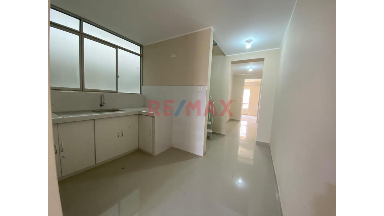Duplex De Estreno En Alquiler - 4