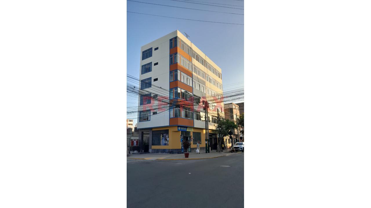 Vendo Departamento En Lince - Parque Ramón Castilla — foto 2
