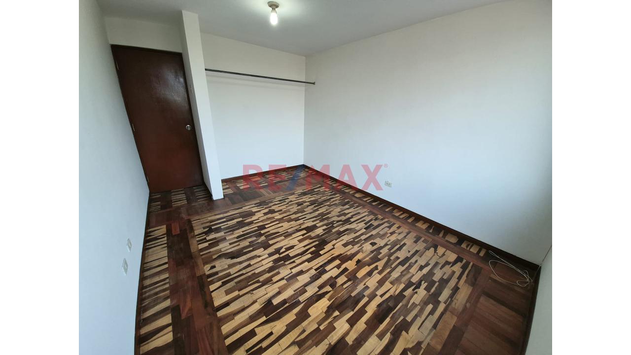 Alquiler De Departamento – Cercado De Lima Límite Con Pueblo Libre — foto 8