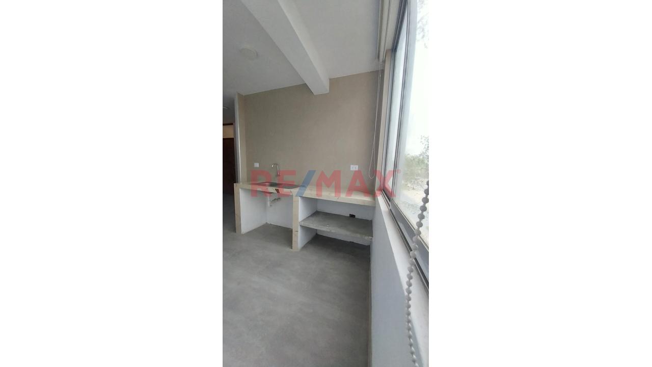 Alquiler De Minidepartamento 2Do Piso- A Unas Cuadaras Del Regional - 4