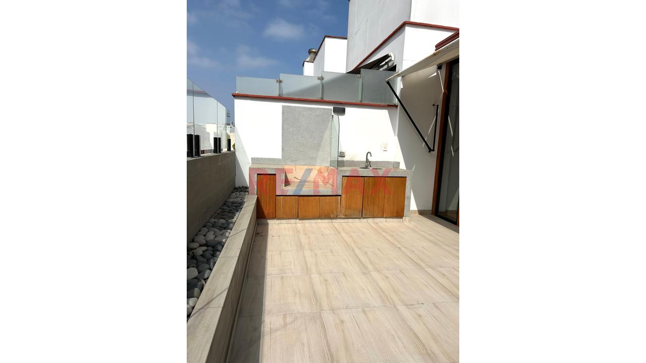 Venta De Dúplex 214 M² | 3 Dorms + Terraza Con Parrilla En Miraflores — foto 8