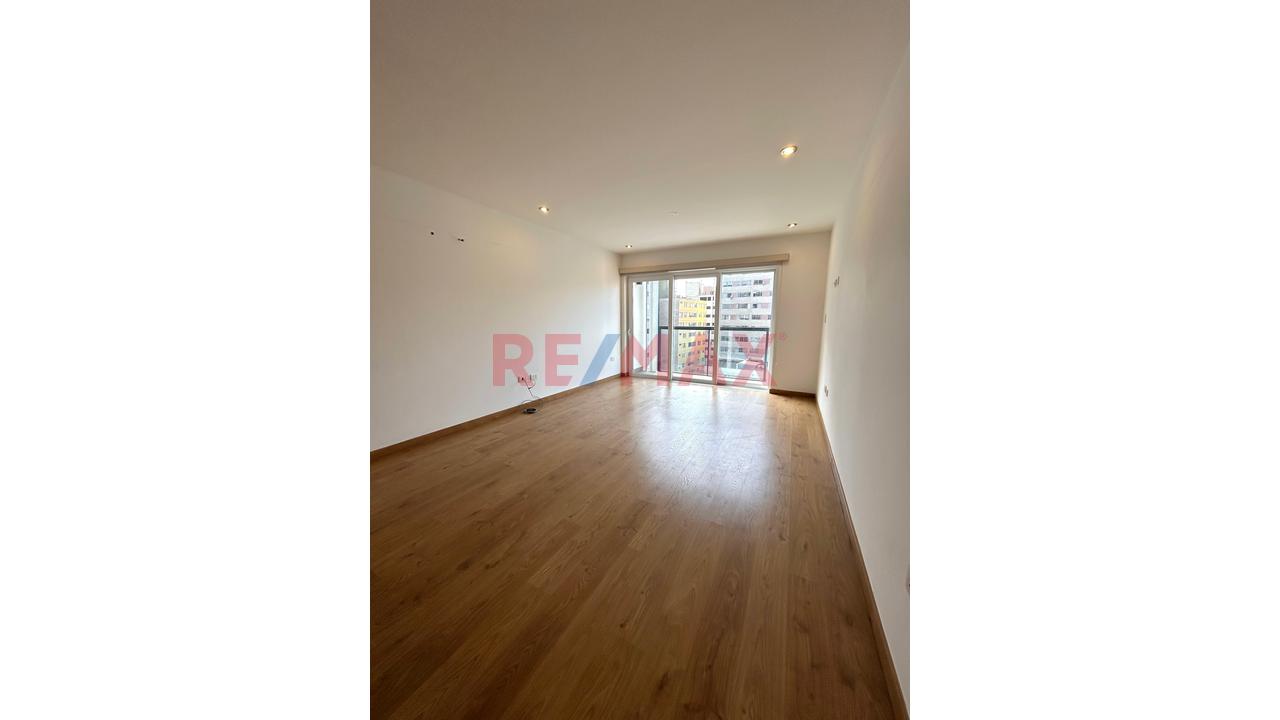 Venta De Dúplex 214 M² | 3 Dorms + Terraza Con Parrilla En Miraflores — foto 4
