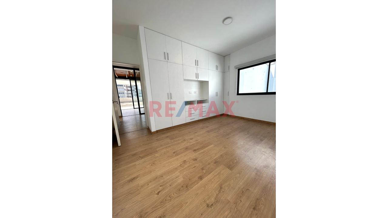 Venta De Dúplex 214 M² | 3 Dorms + Terraza Con Parrilla En Miraflores — foto 12