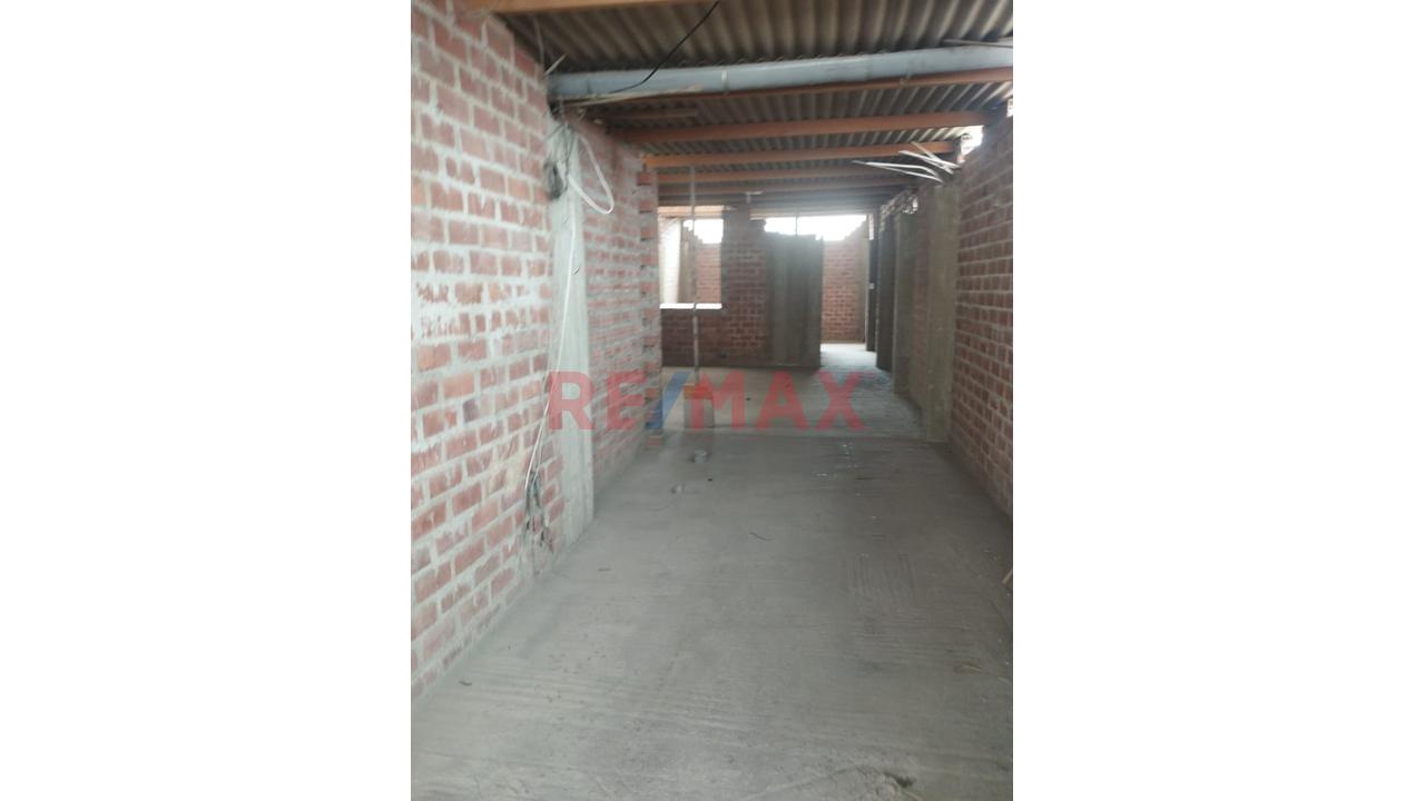 En Venta Casa En Villa Maria Del Triunfo — foto 9